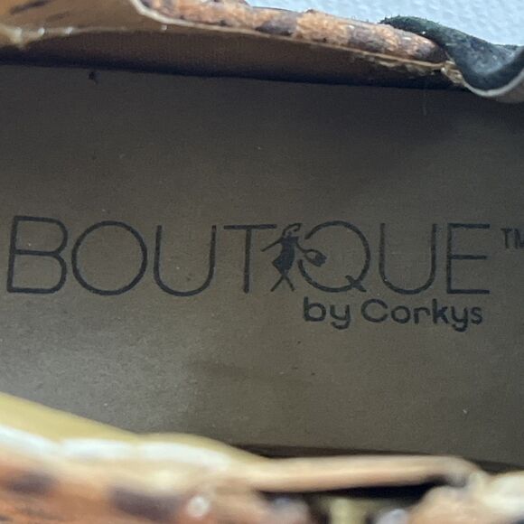 Corkys Boutique Women's Split Black/ Leopard Print Ankle Bootie Block Heel Sz 9 - Picture 7 of 10